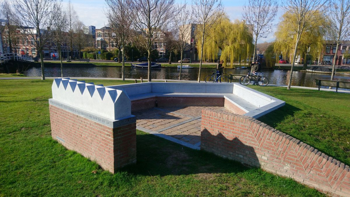 Kunstwerk Armenbolwerk onthuld