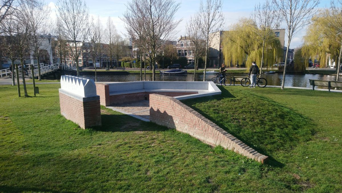 Kunstwerk Armenbolwerk onthuld